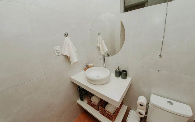 Espaço Inteiro: Estúdio para DOIS | rodoviária 1km