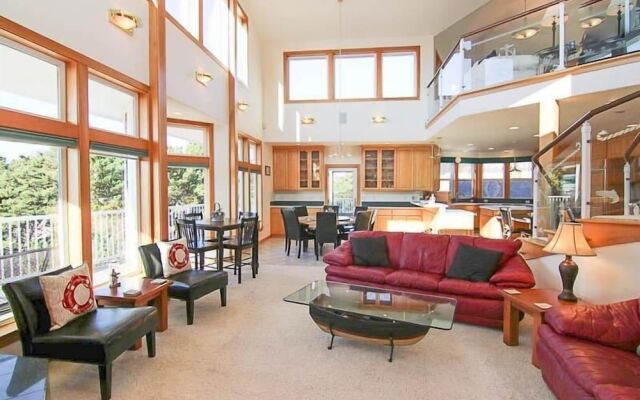 Anchors Aweigh Rockaway