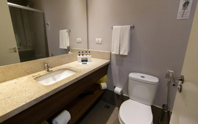 JL Hotel by Bourbon