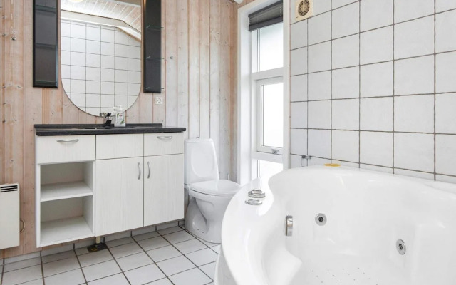 6 Person Holiday Home in Borkop