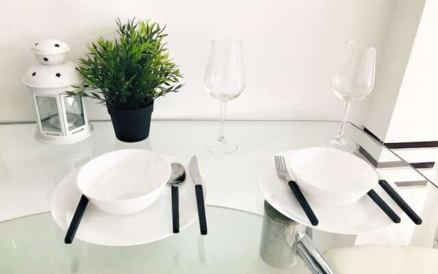 Midu International Theme Apt - CBD