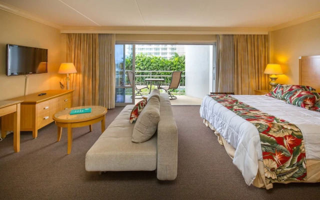 Ilikai 427 - Studio Condo