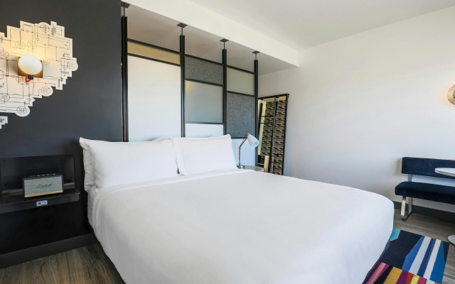 Aloft Reno-Tahoe International Airport