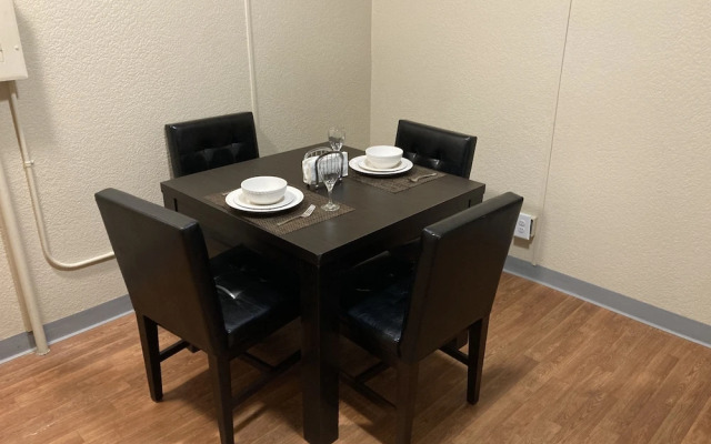 Cozy Bayview Corporate