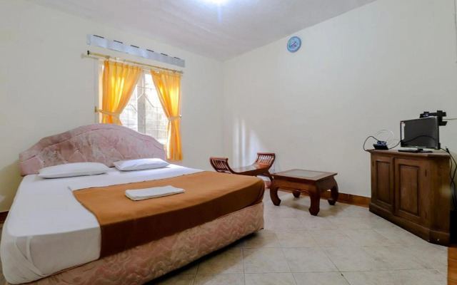 Hotel Kayu Manis by ZUZU