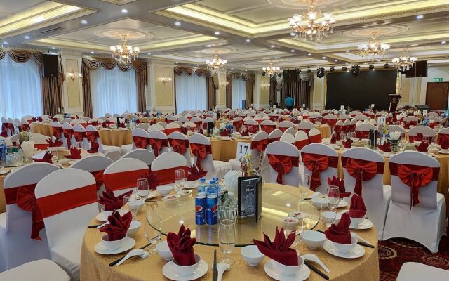 Dragon Legend Hotel
