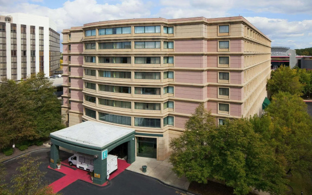 Embassy Suites by Hilton Chicago O'Hare Rosemont