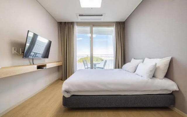 Ocean Soleview Hotel