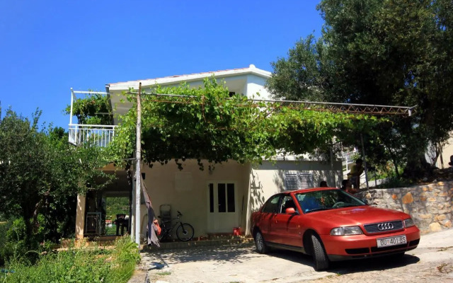 Seaside apartments with a swimming pool Viganj, Peljesac - 260