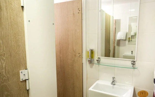 Bento Hostel - Adults Only