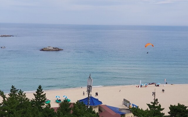 Gangneung Ocean Marina Pension - Hostel
