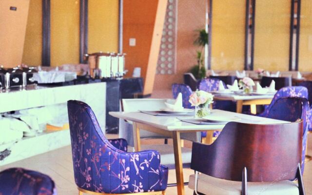 Delphi Sky Hotel
