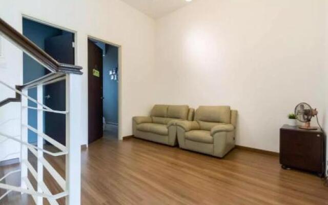 Easy Life Guest House