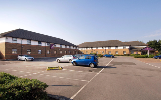 Premier Inn Cardiff City South