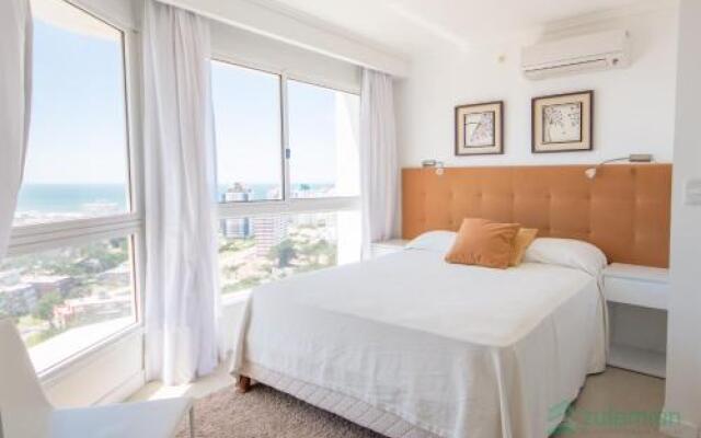 Casino Tower by Zulamian