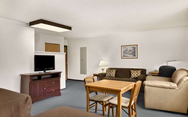 Super 8 by Wyndham Williams Lake BC