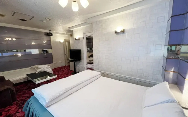 Hotel 21