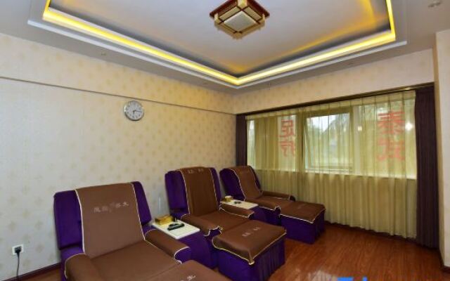 Greentree Alliance Xishuangbanna Peacock Lake Hotel