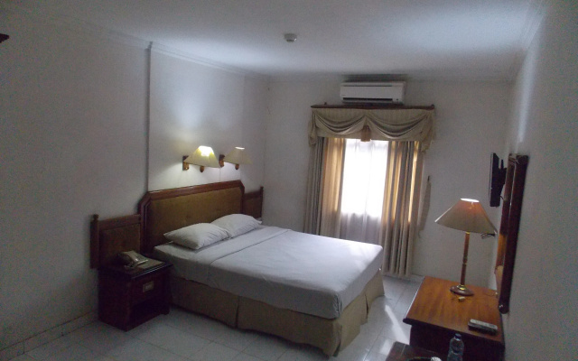 Puri Jaya Hotel – Guest Rooms – Jakarta