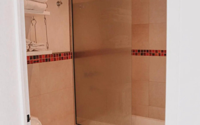 Administración MAIPU 1C DEPTO PREMIUM