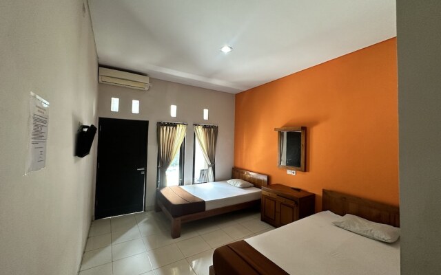Hotel Warta Sari