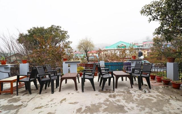 OYO 24525 Hotel Country Lodge