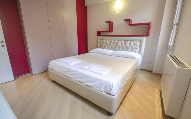 Luxury 65mq Under the 2 Towers