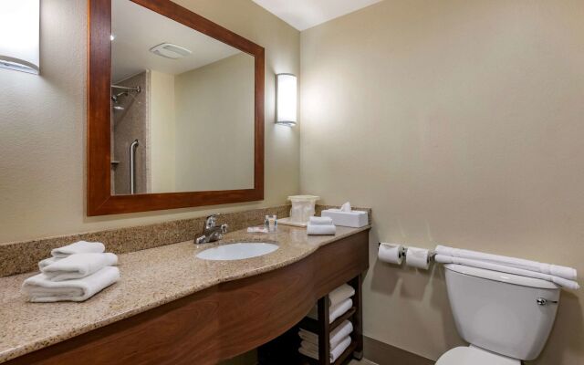 Comfort Suites Orlando Airport