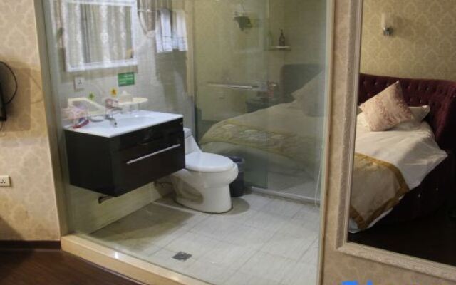 Ruixiang Business Hotel
