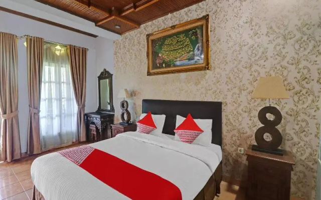 OYO 113500 Hotel R Cantika Syariah