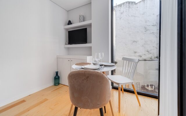 Nomads Revival Porto Studio