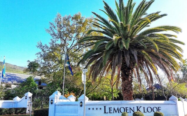 Lemoenkloof Guest House