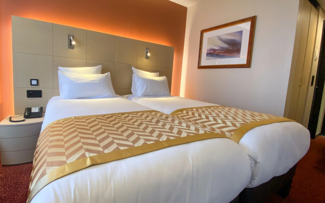 Nash Airport Hotel