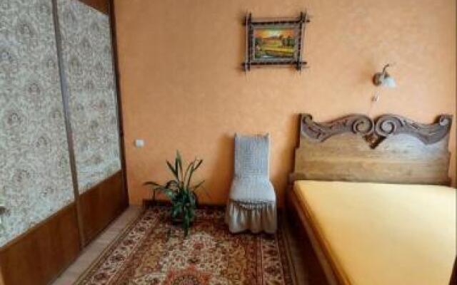 Apartment On Voli Avenue 21