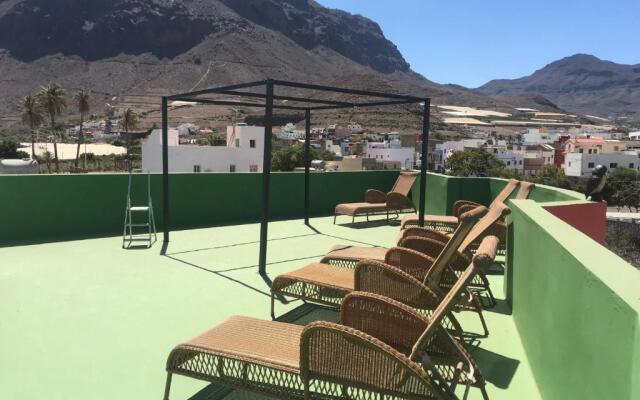 Apartamentos La Aldea Suites