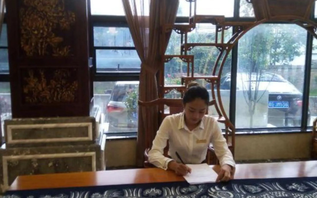 Huabo Resort Hotel