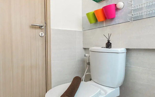 Warm And Homey 1Br At Meikarta Apartment