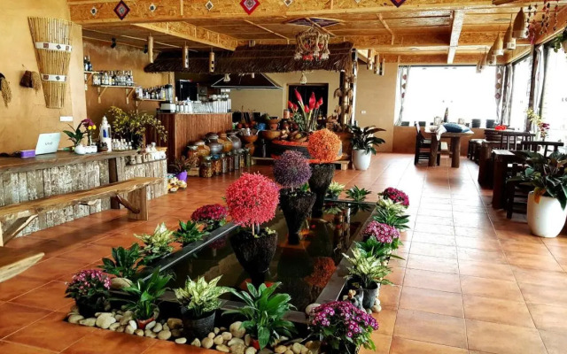 Sapa Clay House - Mountain Retreat