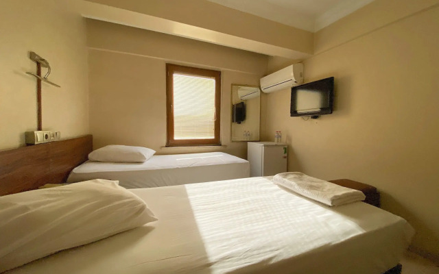 Hotel Cenedag