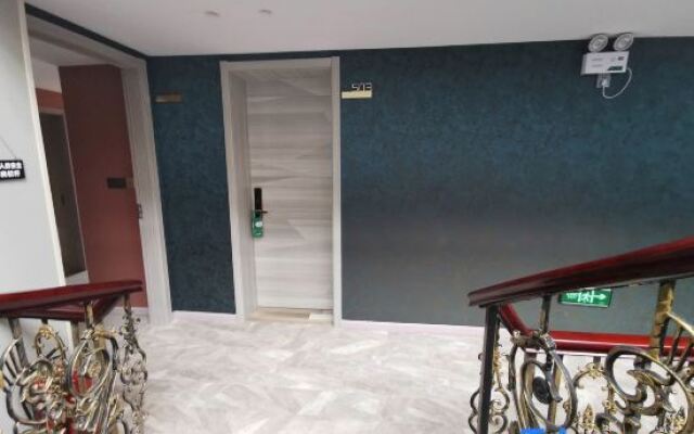Dongjia Hotel