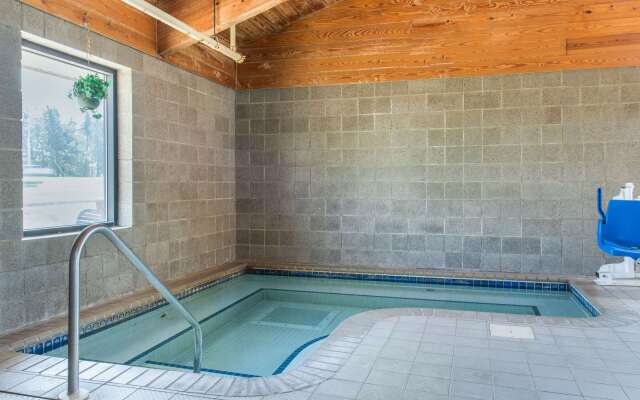 Quality Inn & Suites New Prague