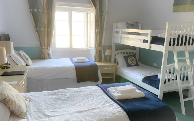 The Market Tavern Steakhouse and Lodge