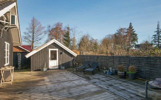 Attractive Holiday Home at Beachfront in Jutland