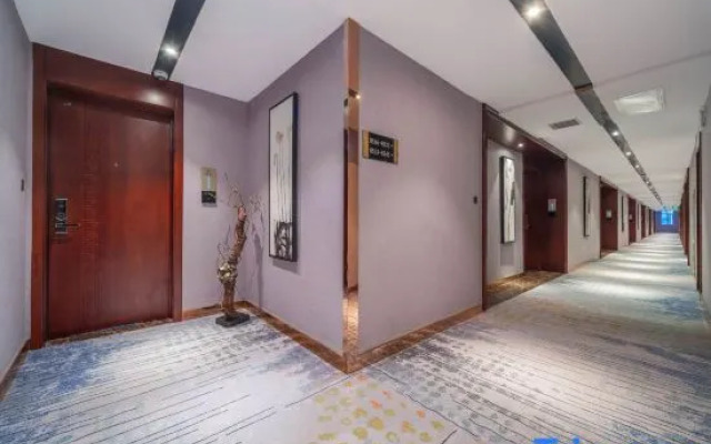 Wu Hua Tian Yue Hotel (Zhongwei Gulou South Street Branch)