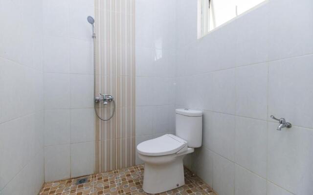 RedDoorz Plus @ Panorama Villas Batu