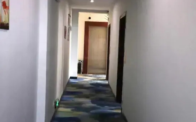 Hongyunlai Hostel