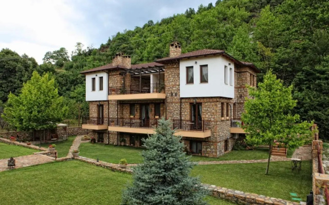 Archontiko Emmanouilidi Suites