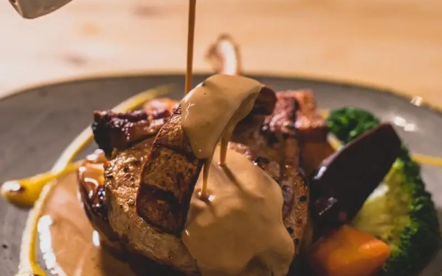 The Red Lion at Hellidon