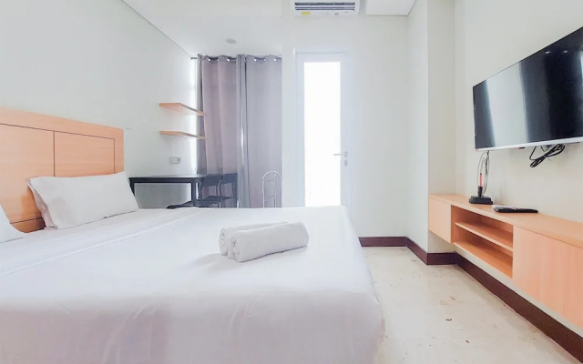 Warm And Simply Look Studio Apartment At B Residence