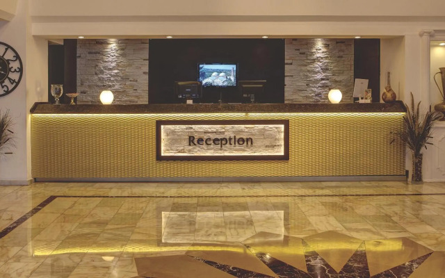 Susuzlu Atlantis Hotel